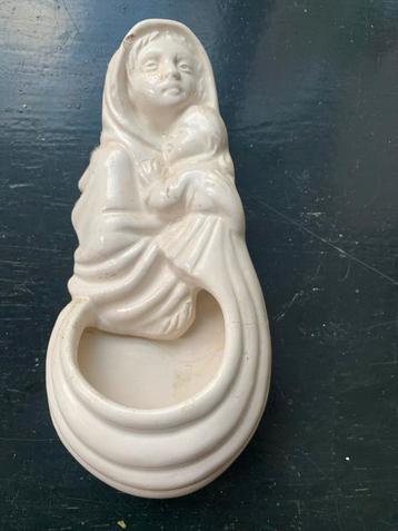 Italiaans Wijwaterbakje Madonna met Kind beschikbaar voor biedingen