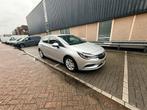 Opel Astra 1.4 Turbo 150PK 5D 2018 Grijs, Auto's, Opel, Stof, 4 cilinders, 620 kg, Origineel Nederlands