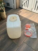 Water/Wijn kunststof vat 100 liter, Tuin en Terras, Regentonnen, 75 tot 150 liter, Ophalen, Zo goed als nieuw, Kunststof