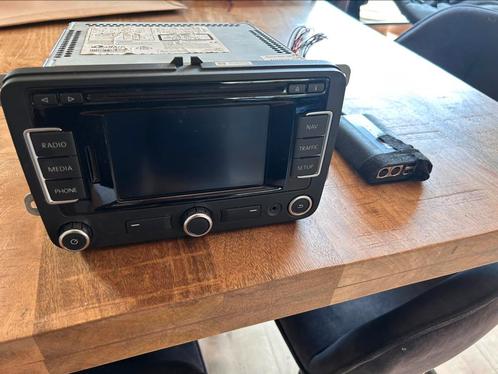 VW rns 315 radio met bluethoot module, Auto diversen, Autoradio's, Gebruikt, Ophalen of Verzenden