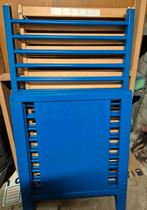 Kobaltblauw kinderbedje van Ikea, Ophalen, Zo goed als nieuw, 140 tot 160 cm, 85 tot 100 cm
