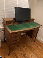 Antiek bureau, Ophalen