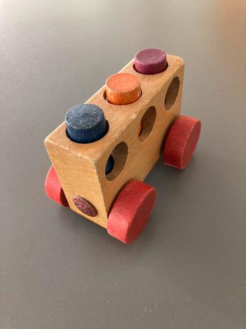 Sio -Vintage houten treintje - bus met 3 poppetjes. beschikbaar voor biedingen