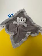 2144 Natalis knuffellap lap koala grijs plat neusje, Ophalen of Verzenden, Zo goed als nieuw, Overige typen