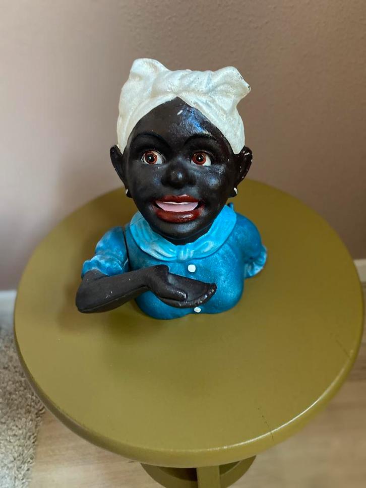 Antieke gietijzeren mechanische spaarpot, John hHarper, Verzamelen, Spaarpotten, Gebruikt, Overige thema's, Metaal of Blik, Ophalen of Verzenden