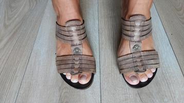 Leuke Panama Jack slippers, maat 39, leer beschikbaar voor biedingen