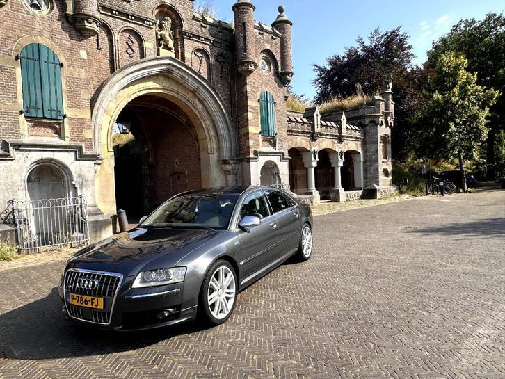 Audi S8 V10 - Keramische remschijven - B&O geluid, Auto's, Audi, Particulier, S8, 4x4, ABS, Achteruitrijcamera, Adaptive Cruise Control