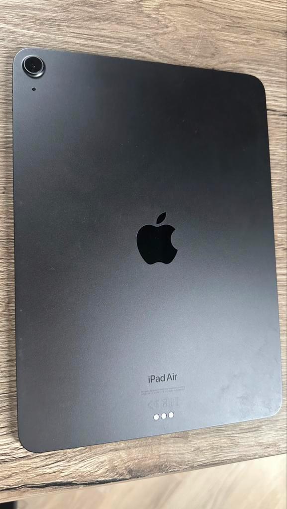 Apple iPad Air 5 2022 - 64GB - STORING, Computers en Software, Apple iPads, Zo goed als nieuw, Apple iPad Air, 11 inch, 64 GB