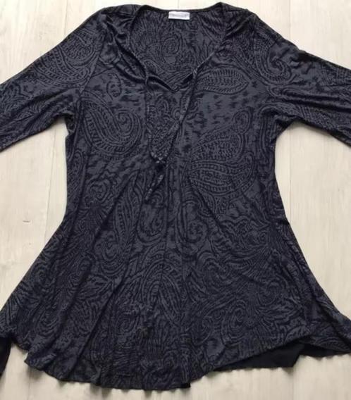 Lang shirtje Yessica (C&A) maat XL, Kleding | Dames, Tops, Zo goed als nieuw, Maat 46/48 (XL) of groter, Grijs, Lange mouw, Ophalen of Verzenden