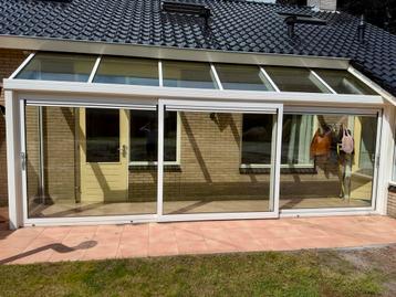 Serre (6,62x1,28mtr) met Schuifpui, verlichting & dubbelglas beschikbaar voor biedingen