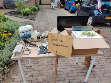 Gratis aan de hofweg in Havelte op = op  beschikbaar voor biedingen