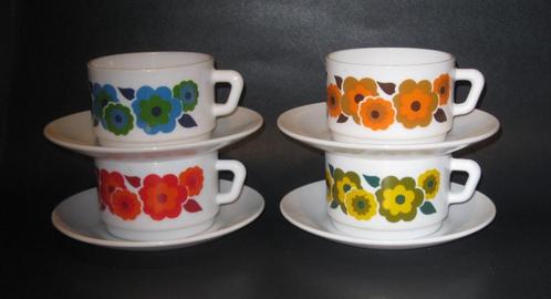 Arcopal Lotus Vintage Soepkommen 4 Kleuren, Antiek en Kunst, Antiek | Servies los, Ophalen