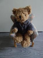 beer op stoel bekleding ruitje bur berry, Verzamelen, Beren en Cherished Teddies, Ophalen of Verzenden, Zo goed als nieuw, Stoffen beer