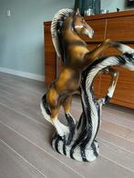 Beeld keramisch steigerend paard 60 cm hoog, Ophalen