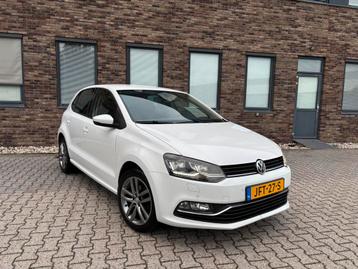 Volkswagen Polo ALLSTAR 1.2 TSI 90PK Airco PDC Xenon Navi beschikbaar voor biedingen