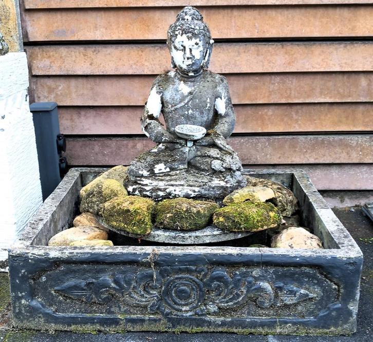 Set van Boeddhafontein, ronde plateau en Balinese waterbak, Tuin en Terras, Waterpartijen en Fonteinen, Waterornament, Beton, Ophalen