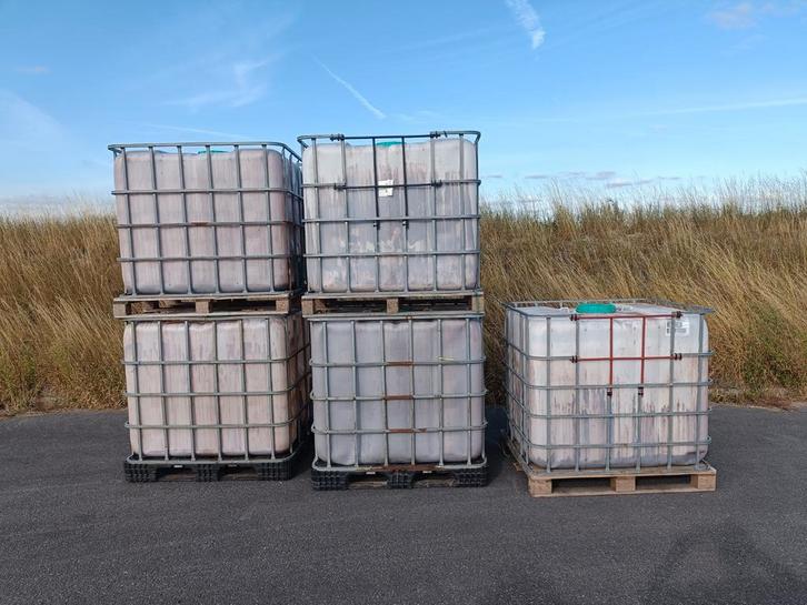 Ibc container 1000 liter, Tuin en Terras, Regentonnen, Zo goed als nieuw, Kunststof, 150 liter of meer, Met kraantje, Ophalen