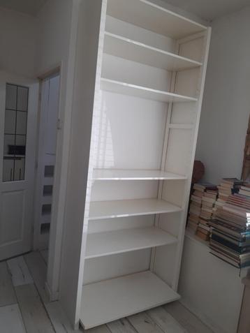 Stevige Lundia rek, stellingkast, wit, boekenrek,. In zeer beschikbaar voor biedingen