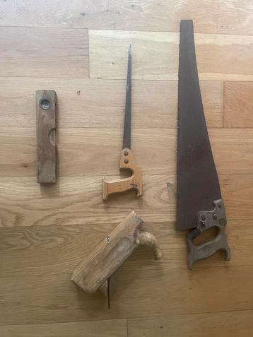 Set oud timmergereedschap – authentiek & decoratief beschikbaar voor biedingen