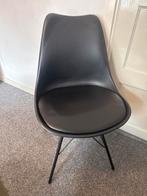 3 Gratis Eetkamerstoelen - Krasjes, Huis en Inrichting, Stoelen, Ophalen, Kunststof, Gebruikt, Drie