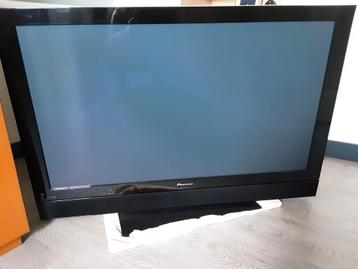 Pioneer Televisie zwart op nieuwe voet, of hangbaar beschikbaar voor biedingen