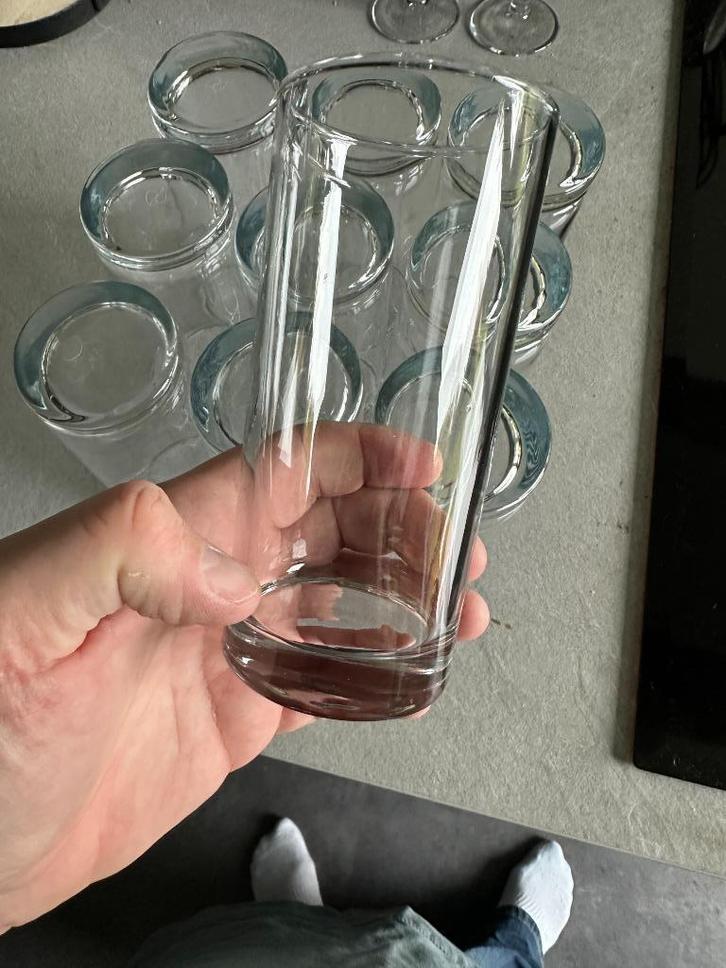 10 glazen (spatjes) - 13,4cm hoog en 6cm breed, Verzamelen, Glas en Borrelglaasjes, Zo goed als nieuw, Bierglas, Ophalen of Verzenden