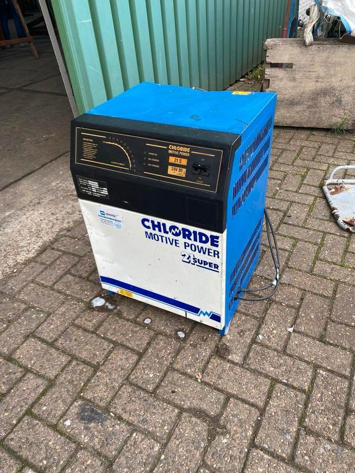 Heftruck Acculader - Chloride Motive Power Super, Zakelijke goederen, Machines en Bouw | Industrie en Techniek, Ophalen