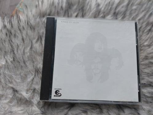 CD-YOUTH AND YOUNG MANHOOD-KINGS OF LEON, Cd's en Dvd's, Cd's | Rock, Zo goed als nieuw, Alternative, Ophalen of Verzenden