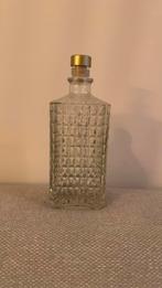 Vintage Glazen Fles met Gouden Dop, Huis en Inrichting, Overige kleuren, Ophalen of Verzenden, Minder dan 50 cm, Glas