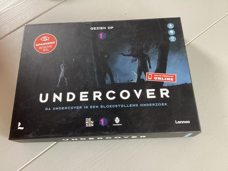Spel Undercover, Hobby en Vrije tijd, Gezelschapsspellen | Bordspellen, Zo goed als nieuw, Ophalen