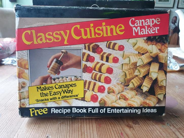 Classy Cuisine Canapé Maker - Vintage, Huis en Inrichting, Keuken | Keukenbenodigdheden, Gebruikt, Ophalen