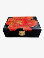 Chinese lakdoos chinees sieraden kist doos box lak handwerk, Antiek en Kunst, Ophalen of Verzenden