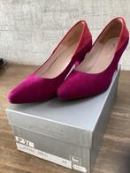 Dames pums, Kleding | Dames, Schoenen, Ophalen of Verzenden, Zo goed als nieuw, Rood
