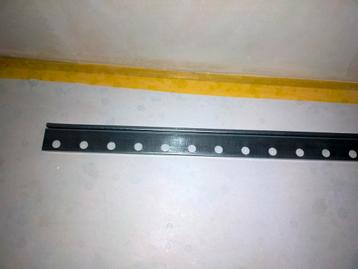 163 cm ophangrail Ikea metod - afbeelding 1