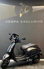 VESPA SPRINT S NIEUW Vol optie 2024  MAT ZWART  Blue Detail, Fietsen en Brommers, Snorfietsen en Snorscooters, Nieuw, Ophalen of Verzenden