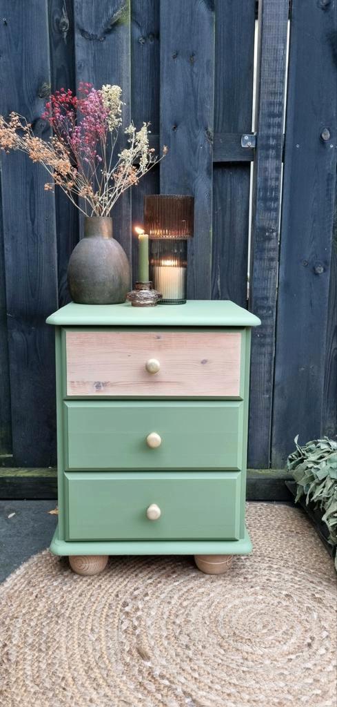 SUPER LEUK  LADENKASTJE/NACHTKASTJE/HALKASTJE, Huis en Inrichting, Kasten | Ladekasten, Zo goed als nieuw, Minder dan 100 cm, 50 tot 100 cm