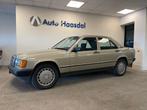 Mercedes-Benz 190E 2.6 |ZEER ZEER GOEDE STAAT|6-CILINDER, Auto's, Stof, Zwart, 1277 kg, Bruin