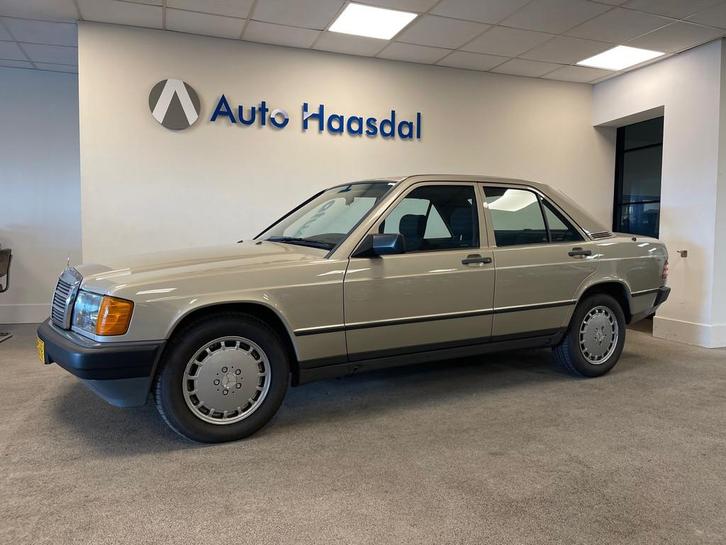 Mercedes-Benz 190E 2.6 |ZEER ZEER GOEDE STAAT|6-CILINDER, Auto's, Mercedes-Benz, Particulier, Te koop, 190-Serie, Centrale vergrendeling