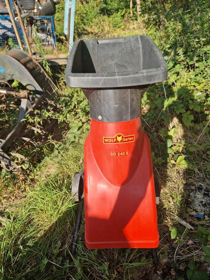 Wolf Garten SD 240 E Hakselaar - Zo goed als nieuw!, Tuin en Terras, Hakselaars, Zo goed als nieuw, Elektrisch, Met opvangbak