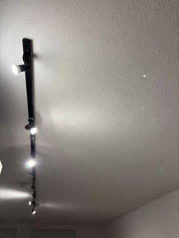 Railsysteem met 10 GU10 LED spots beschikbaar voor biedingen