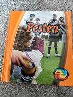 Omgaan met... Pesten - Elizabeth Raum, Ophalen of Verzenden, Gelezen