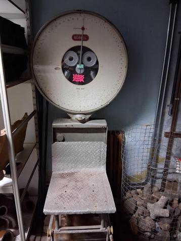 Opruiming grote Berkel weegschaal, gaat tot 60 kg. beschikbaar voor biedingen