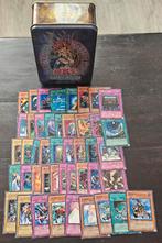 Collectie Japanse Yu-gi-oh kaarten incl tin can 50 kaarten, Ophalen of Verzenden, Zo goed als nieuw
