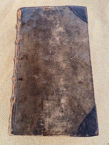 Antiek boek 1739, Vaubert, religieus werk, Frans. beschikbaar voor biedingen