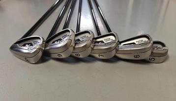 GrandHawk XP Tour ijzerset 5 tm PW (6 clubs) rechtshandig beschikbaar voor biedingen