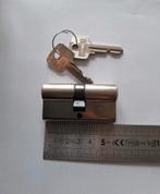 Starx cilinderslot 60mm - 30/30 met 2 sleutels, Ophalen of Verzenden, Gebruikt, Slot