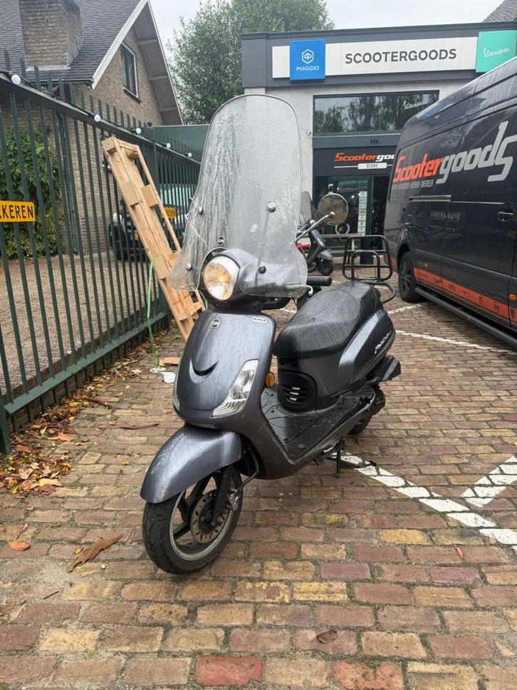 SYM Fiddle 2 VERKOCHT!, Fietsen en Brommers, Scooters | SYM, Gebruikt, Fiddle, Maximaal 25 km/u, Benzine, Ophalen of Verzenden