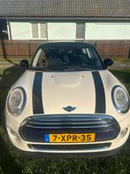 Mini 1.5 Cooper 2014 Wit, Auto's, Mini, Voorwielaandrijving, 136 pk, 4 stoelen, Wit