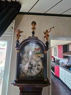 Amsterdammer horloge klok staand, Ophalen