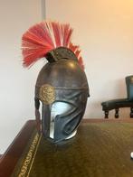 4 oude helmen, Ophalen, Zo goed als nieuw